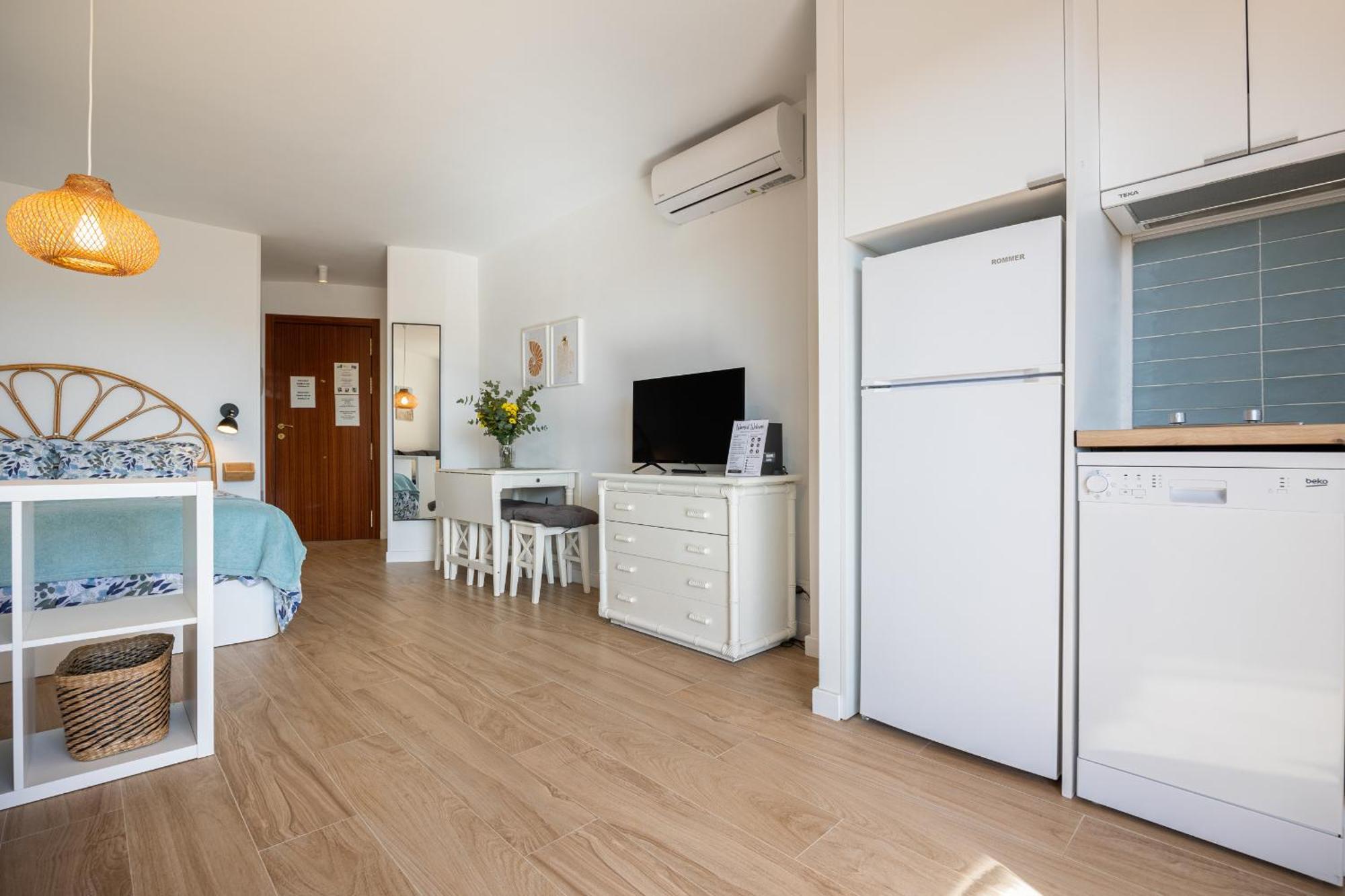 Apartamento Veramar Фуeнхирола Екстериор снимка
